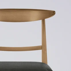 Viadurini Living Moderne Stühle-Moderner Wohnzimmerstuhl aus Stoff und Massivholz, hergestellt in Italien – Wilma