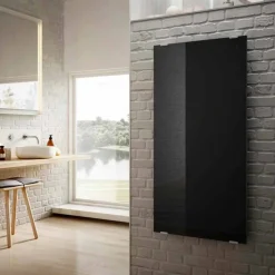 Viadurini Radiators Heizkörper Elektrisch-Modernes Design aus schwarzem Glas mit elektrischem Heizkörper Star, hergestellt in Italien