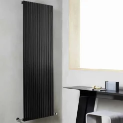 Viadurini Radiators Heizkörper Hydraulisch-Modernes Design Vertikaler hydraulischer Wandkühler bis 1224 Watt - Regolo