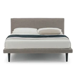 Bolzan Letti Maßgeschneiderte Möbel|Polsterbetten-Modernes Doppelbett mit dünnem Untergestell, Gaya New von Bolzan