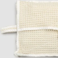 Viadurini Textile Italienische Mode-Natürliche weiße Waben-Baumwoll-Clutch-Tasche mit Perlmuttknopf - Anteha