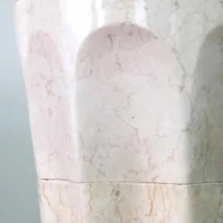 Viadurini Bathroom Steinwaschbecken-Naturstein freistehendes Waschbecken weiße Farbe Daisy, Einzelstück