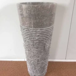 Viadurini Bathroom Steinwaschbecken-Naturstein konisches freistehendes Becken Iga, einzigartiges Design