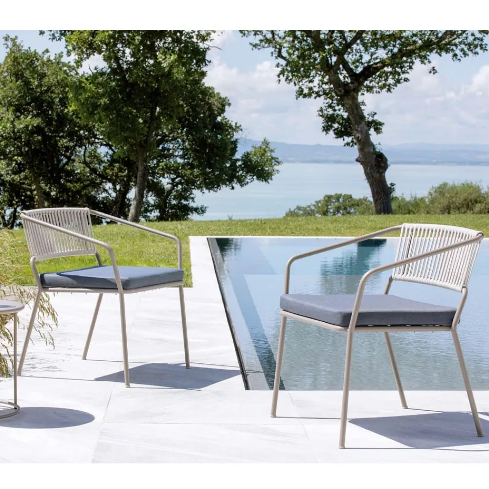 Viadurini in the Garden Metallsessel-Niedriger Gartensessel mit Kissen inklusive Made in Italy - Prato