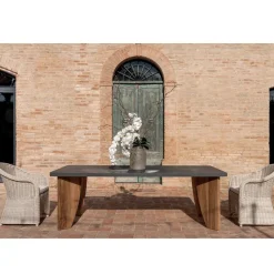 Viadurini Living Gartentische Aus Teakholz-Outdoor-Tisch aus Okumè-Mikrozement und Teakholz-Finish, hergestellt in Italien – Bleistift