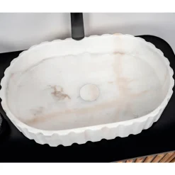 Viadurini Bathroom Steinwaschbecken-Ovales Aufsatzwaschbecken für das Badezimmer aus weißem Marmor – Cunzit