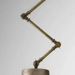 Il Fanale Pendelleuchten Vintage-Pendelleuchte gross mit Schwenkarm aus patinierten Eisen