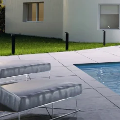 Viadurini Lighting Gartenlampion-Projektor, LED-Außenstrahler aus weißem oder schwarzem Aluminium - Garten