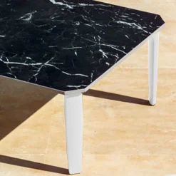 Viadurini in the Garden Garten Beistelltisch-Quadratischer Couchtisch im Freien aus Aluminium und hochwertigem Gres - Filomena