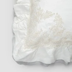 Viadurini Textile Kissenbezüge-Quadratischer Kissenbezug aus weißem Leinen mit dekorativer Spitze an den Kanten und Volants - Priscilla