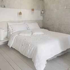 Viadurini Textile Kissenbezüge-Quadratischer Kissenbezug aus schwerem weißem Leinen und Schnürsenkel Made in Italy - Matero