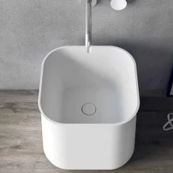 Viadurini Bathroom Harzwaschbecken-Quadratisches Arbeitsplattenwaschbecken des modernen Designs im weißen Harz - Tulyp