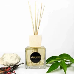 Viadurini Home Fragrance Keep Calm-Raumduft Amber Dufte 500 ml mit Stäbchen - Sassidimatera