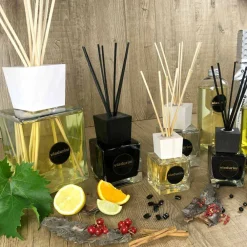 Viadurini Home Fragrance Keep Calm-Raumduft Baumwolle und Hanf 200 ml mit Stäbchen - Acquadipositano