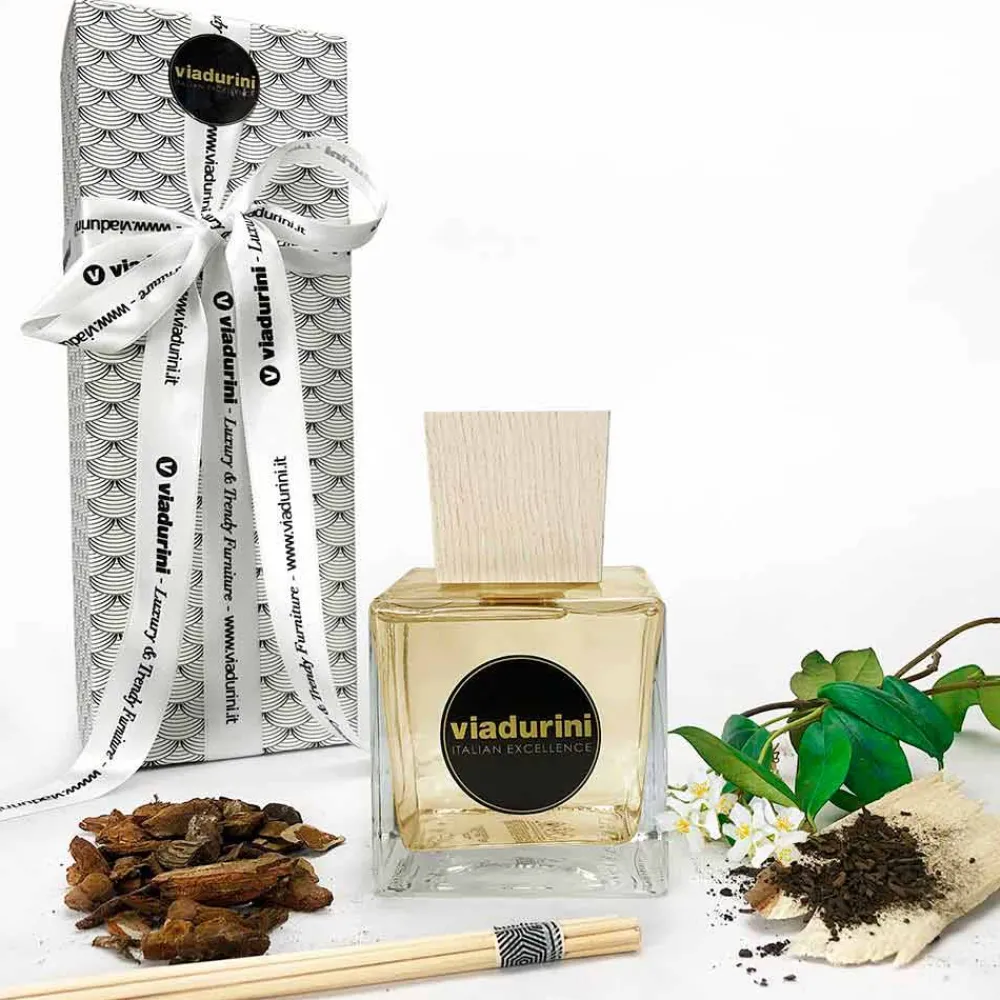 Viadurini Home Fragrance Keep Calm-Raumduft Oud Wood 500 ml mit Stäbchen - Ventodisardegna