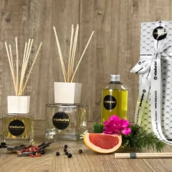 Viadurini Home Fragrance Keep Calm-Raumduft Oud Wood 500 ml mit Stäbchen - Ventodisardegna