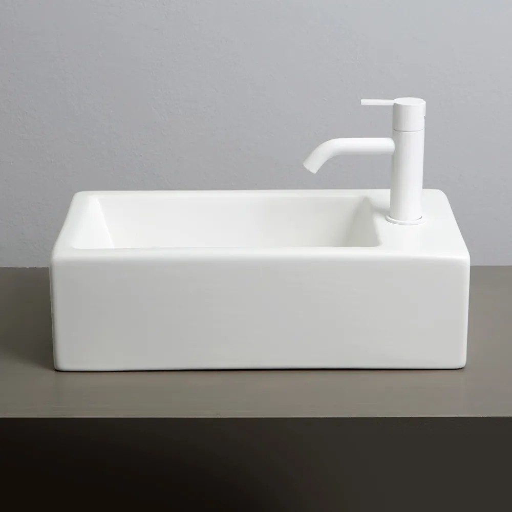 Viadurini Bathroom Keramikwaschbecken-Rechteckiges Aufsatzwaschbecken L 44 cm aus Keramik Made in Italy - Federica