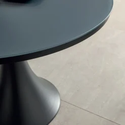 Viadurini in the Garden Gartentische Aus Aluminium-Runder Outdoor-Tisch aus pulverbeschichtetem Aluminium und Glas – Arcade