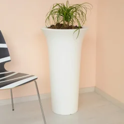 Viadurini in the Garden Gartenideen-Runder Pflanzkübel aus Polyethylen Made in Italy - Tremont