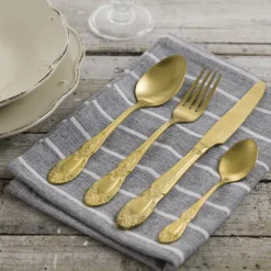 Viadurini Kitchen Besteck Set-Schwarzes oder goldenes Besteckset aus satiniertem Stahl, 24-teilig - Fantasy