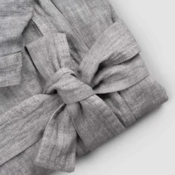 Viadurini Textile Bademäntel-Schwerer Luxus-Bademantel aus Leinen mit Kapuze, Made in Italy Design - Palace