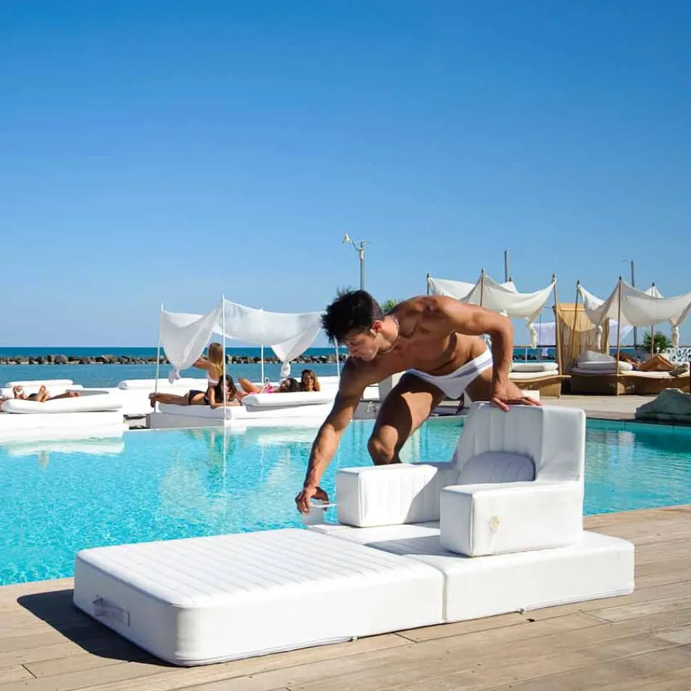 Trona Stoffsessel-Schwimmendes Design Loungesofa weiß Sit in Pool Model Luxury