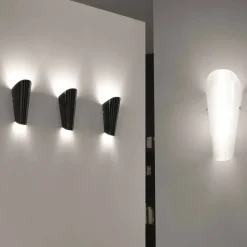 Selene Venezia Moderne Wandleuchten-Selene Bloom handgemachter Wandleuchter aus Glas, 12x11 H 28 cm, Italy