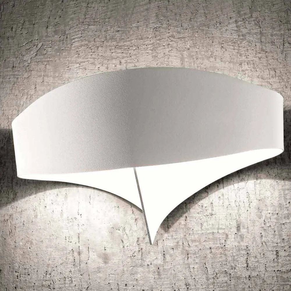 Selene Venezia Moderne Wandleuchten-Selene Scudo Wandleuchter aus lackiertem Stahl in modernem Design