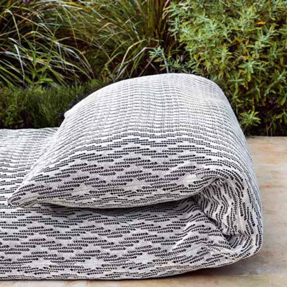 Viadurini in the Garden Gartenideen-Single Daybed Outdoor Design Hocker, Hochwertig Made in Italy - Emanuela