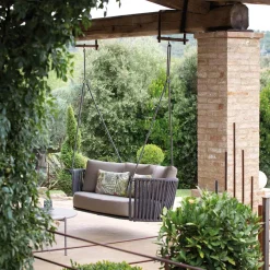Viadurini in the Garden Gartenideen|Gartensofas-2-Sitzer Schaukelstuhl aus Metall und Seil mit Stoffsitz Hergestellt in Italien - Mari