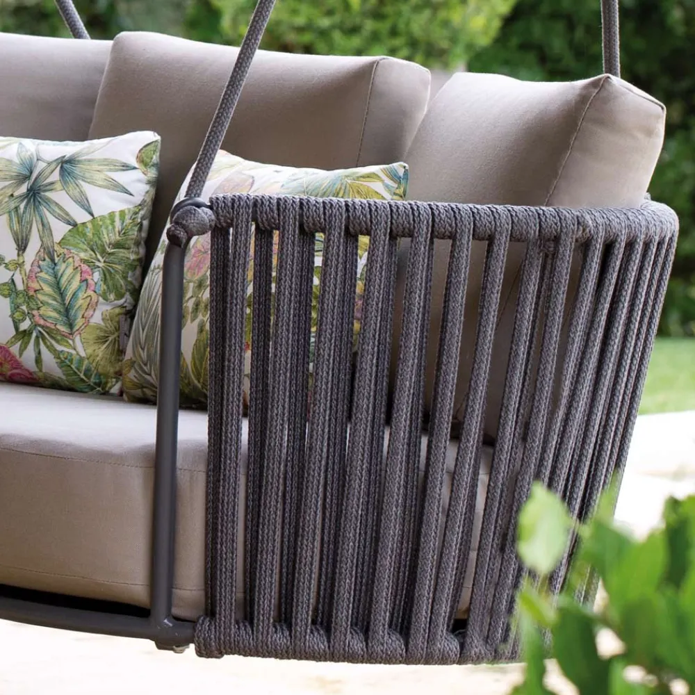 Viadurini in the Garden Gartenideen|Gartensofas-2-Sitzer Schaukelstuhl aus Metall und Seil mit Stoffsitz Hergestellt in Italien - Mari
