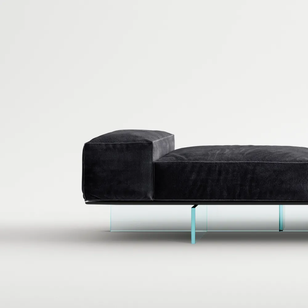 Viadurini Living Moderne Sofas-Sofa mit extraklarem Glassockel und Stoffsitz, hergestellt in Italien – Rory