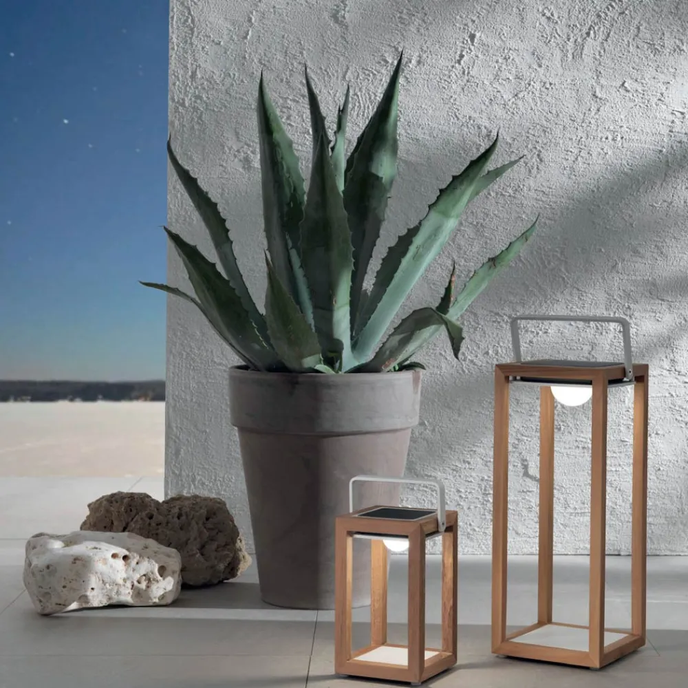 Viadurini Lighting Gartenlaternen-Solarlaterne für den Außenbereich mit Struktur aus lackiertem Aluminium oder Teak - Greg