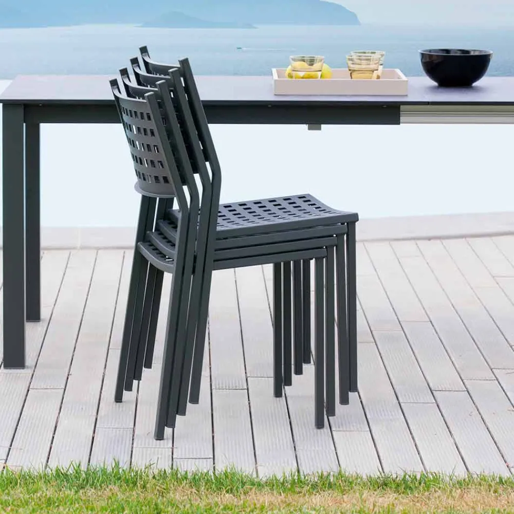 Viadurini in the Garden Gartenstühle Metall-Stapelbarer Gartenstuhl aus lackiertem Metall Made in Italy, 8 Stück - Lina