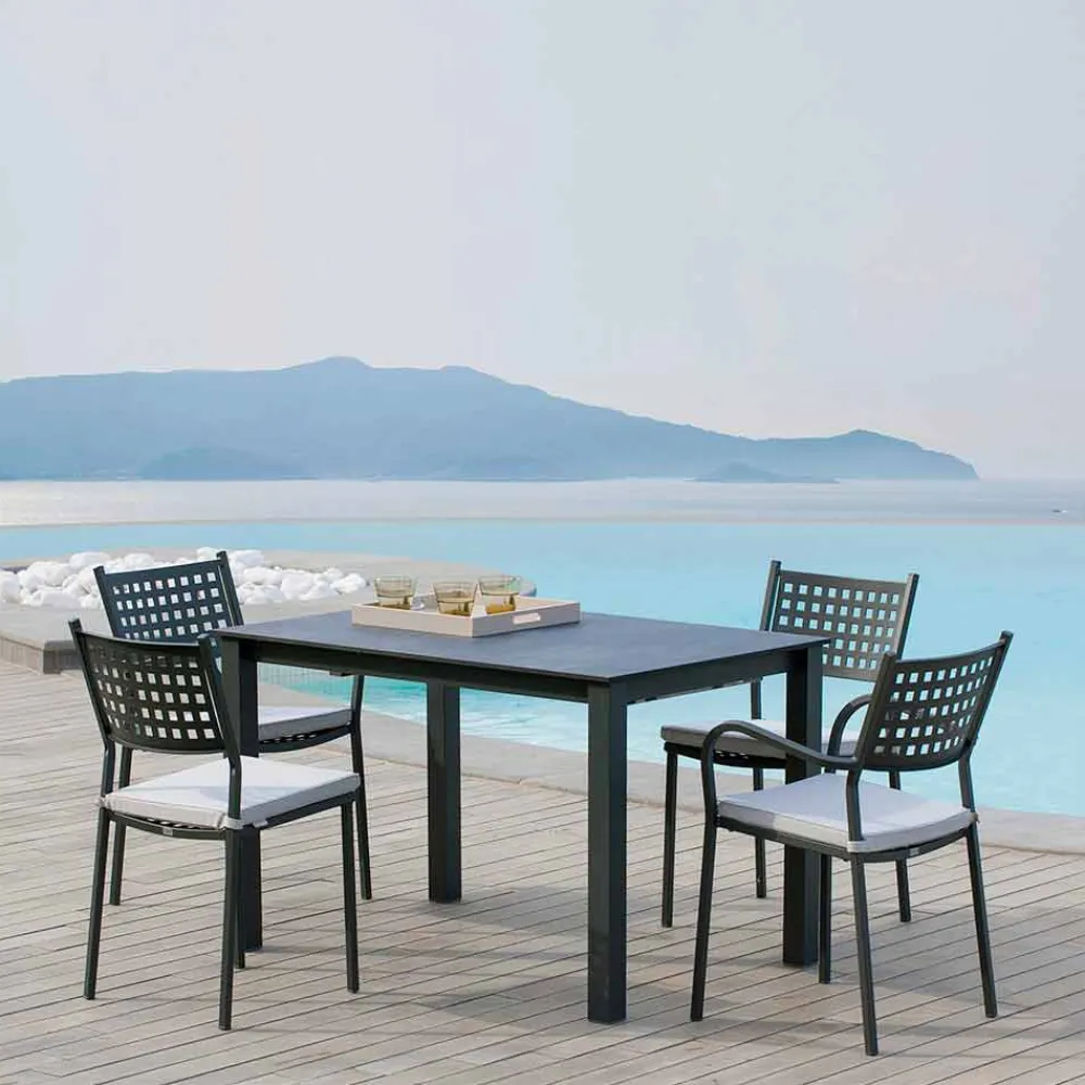 Viadurini in the Garden Gartenstühle Metall-Stapelbarer Gartenstuhl aus lackiertem Metall Made in Italy, 8 Stück - Lina