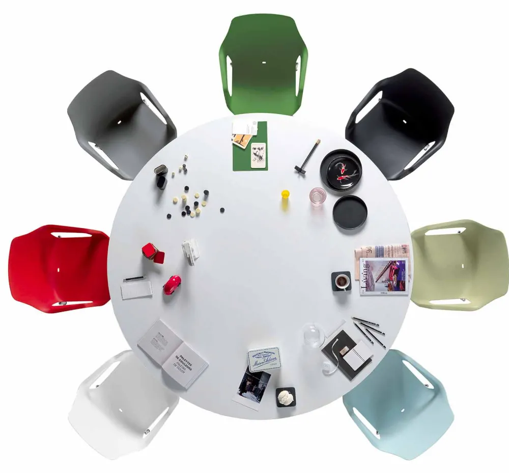 Viadurini Living Moderne Stühle-Stapelbarer Stuhl aus Metall und Polypropylen Hergestellt in Italien, 4 Stück - Karamell