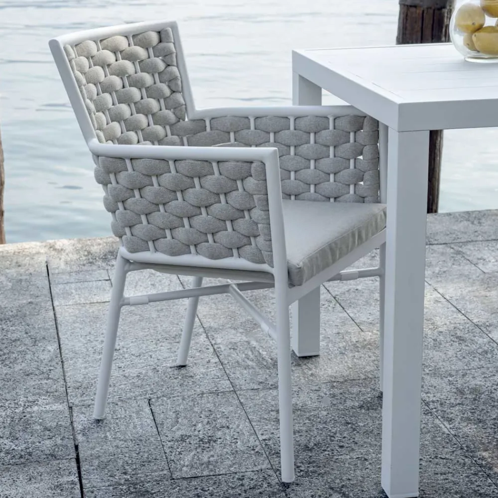 Viadurini in the Garden Gartenstühle Metall-Stapelbarer Stuhl mit gepolsterten Seilarmlehnen und Rückenlehne - Gardenia