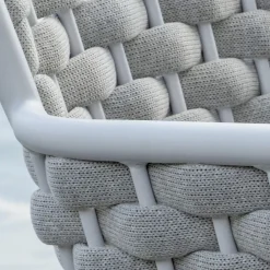 Viadurini in the Garden Gartenstühle Metall-Stapelbarer Stuhl mit gepolsterten Seilarmlehnen und Rückenlehne - Gardenia