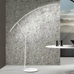 Viadurini Lighting Moderne Stehlampen-Stehlampe aus in verschiedenen Farben lackiertem Metall und dimmbarer LED – Ahorn