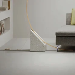 Viadurini Lighting Moderne Stehlampen-Stehlampe aus lackiertem Metall mit dimmbarem LED-Licht – Eukalyptus