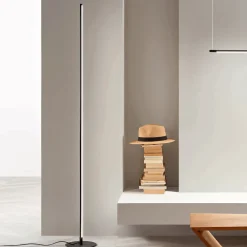 Viadurini Lighting Moderne Stehlampen-Stehlampe aus schwarz lackiertem Metall mit LED-Licht – Orange