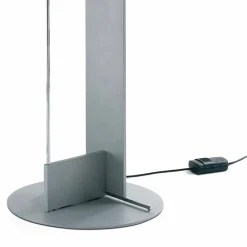 Viadurini Lighting Moderne Stehlampen-Stehlampe mit integrierter LED aus lackiertem Metall Made in Italy - Indra