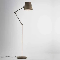 Il Fanale Vintage Stehlampen-Stehlampe Reporter im Industrie Design mit Schwenkarm