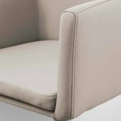 Viadurini Living Moderne Stühle-Stuhl mit Armlehnen aus Metall und Kunstleder Carlina