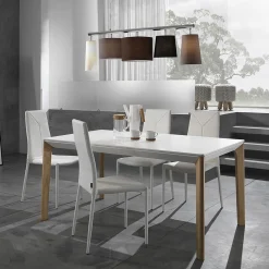 Viadurini Living Moderne Stühle-4-teiliger stapelbarer Esszimmerstuhl aus Kunstleder - Sibirien