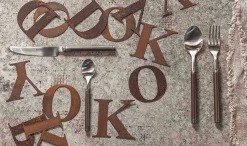 Viadurini Kitchen Besteck Set-24-teiliges Besteck aus Satinstahl Italienisches Handwerkerdesign - Damerino