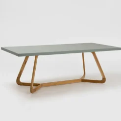 Viadurini Living Gartentische Fest|Gartentische Aus Teakholz-Tisch mit Okumè-Platte mit Mikrozement-Finish, hergestellt in Italien – Bluse