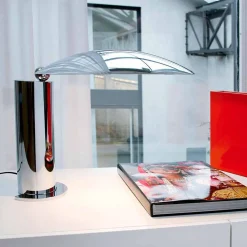 Viadurini Lighting Moderne Tischlampen-Tischlampe aus Chrom oder schwarzem Metall mit LED Made in Italy - Orlando