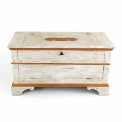 Viadurini Living Truhen Und Sitztruhe-Truhe handgefertigt aus Massivholz mit Goldprofilen Made in Italy - Caio