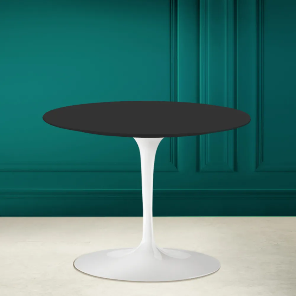 Viadurini Living Moderne Couchtische|Tulip Tische-Tulip Eero Saarinen H 41 Couchtisch aus schwarzer weicher Keramik, hergestellt in Italien – Scarlet